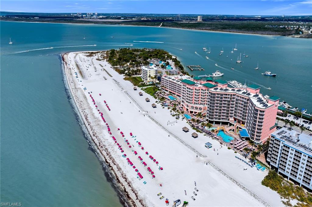 WHITE SAND VILLAS - Residential