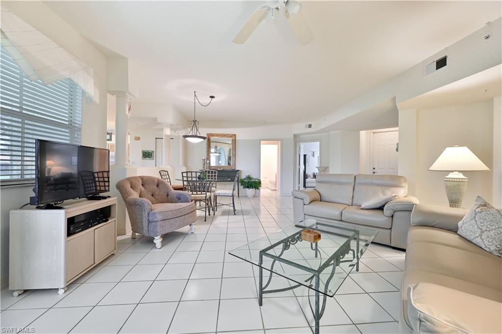 LAS BRISAS AT SPANISH WELLS - Residential