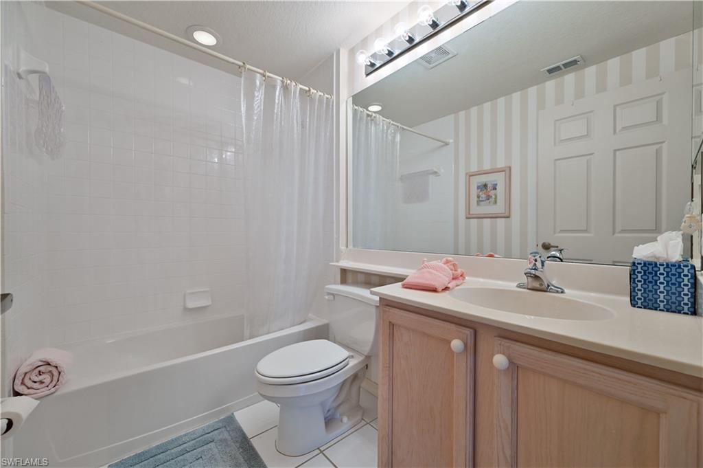 LAS BRISAS AT SPANISH WELLS - Residential