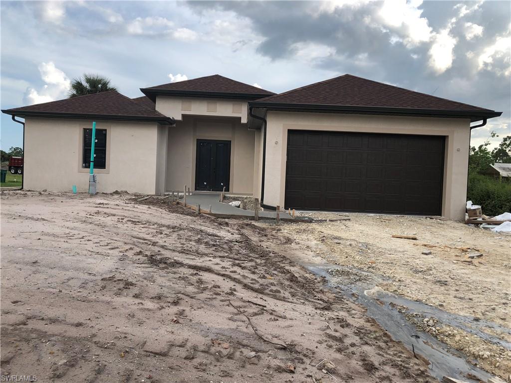 Beautiful PRE-CONSTRUCTION HOME with 3 bedrooms PLUS DEN  2 bathroom 2 car garage and screened lanai. Allows the perfect opportunity to customize and choose from a selection of colors and finishes! Your choice of granite countertops or quartz in the kitchen and both bathrooms, porcelain tile floor 24x24 throughout the home, lanai, and entry, stainless steel appliances, crown molding in the living room, and master bedroom. Home features asphalt driveway all the way to the garage, gutters, and sprinkler system. Excellent Location & NO HOA FEES!! Just minutes from the new Publix shopping center. Completion date set for APRIL 2019. Fotos are taken from similar construction.House comes with 2-10 home buyers warranty!! Call me for details or to schedule your