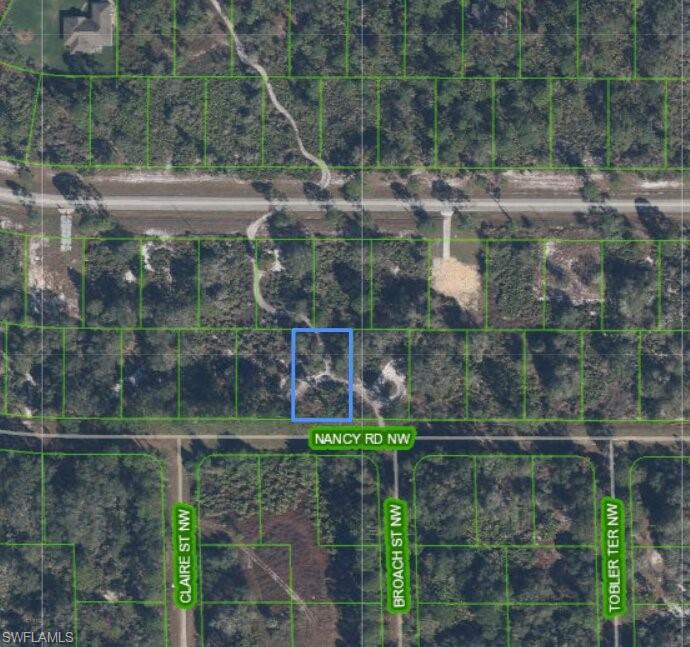 CALOOSA LAKES - Land