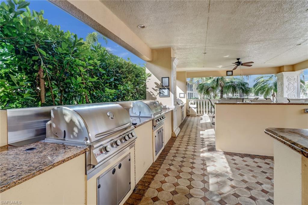 AVELLINO ISLES - Residential