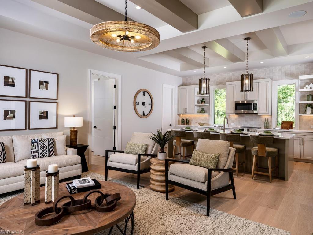 LIVINGSTON WOODS - Residential
