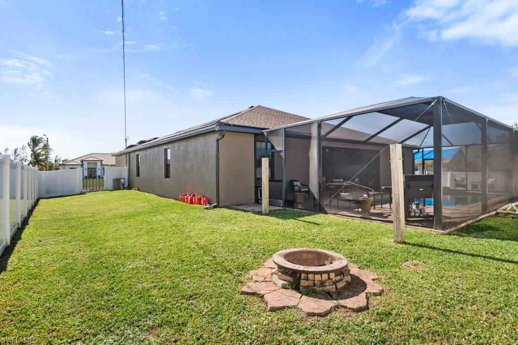 CAPE CORAL - Residential
