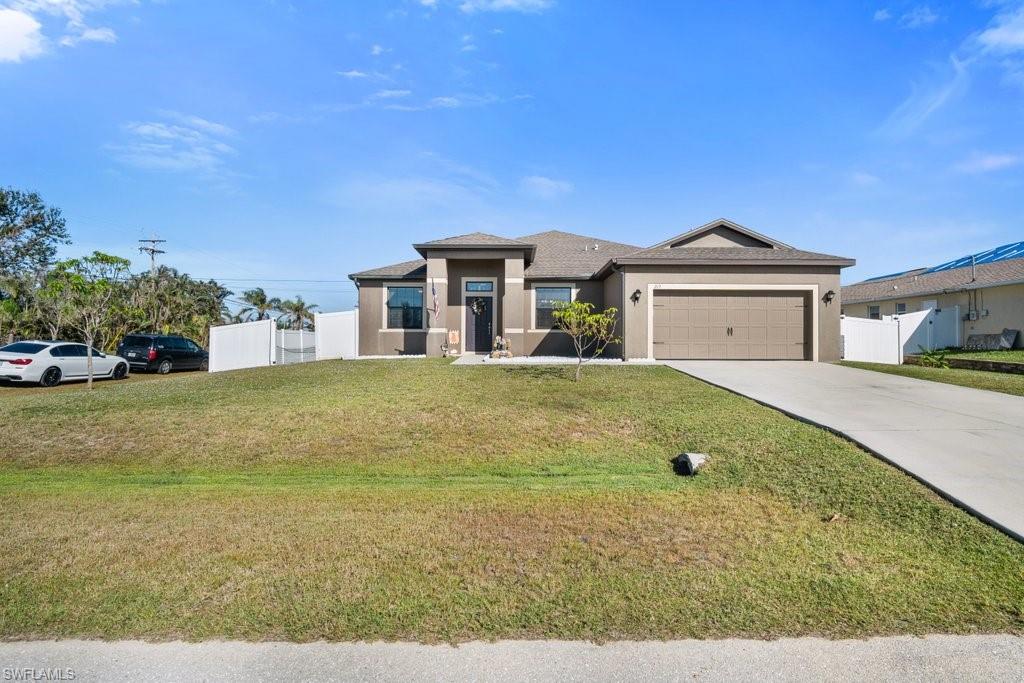CAPE CORAL - Residential