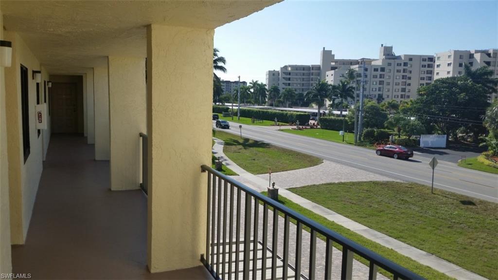 FAIRVIEW ISLES CONDO - Residential