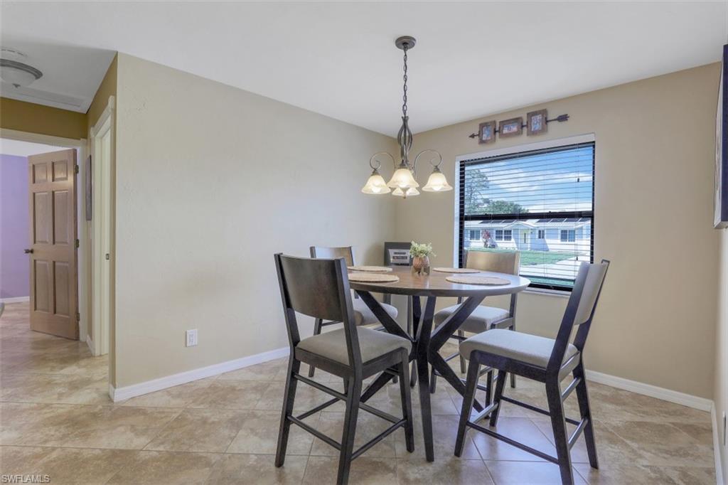 SAN CARLOS PARK - Residential
