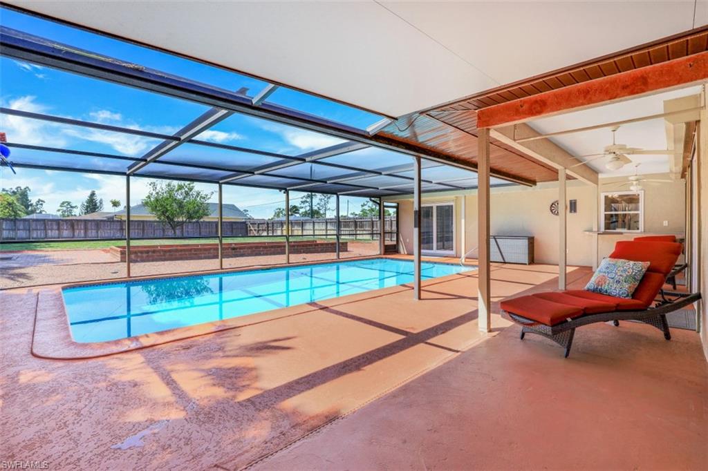 SAN CARLOS PARK - Residential