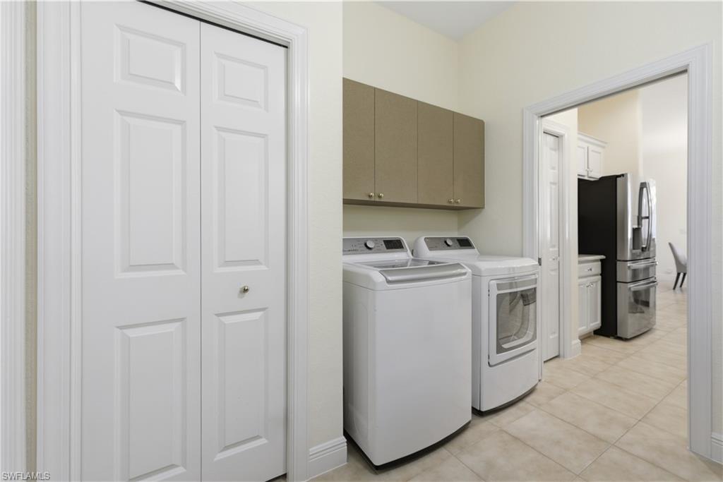 TROON LAKES - Residential Lease