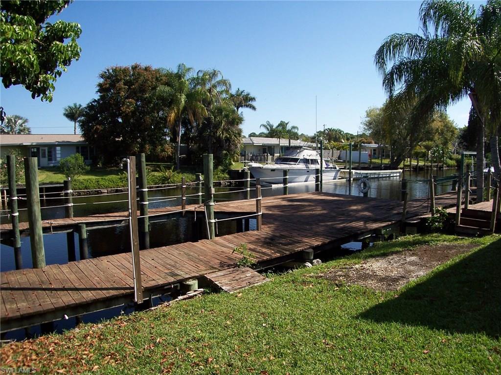 YACHT CLUB COLONY - Residential