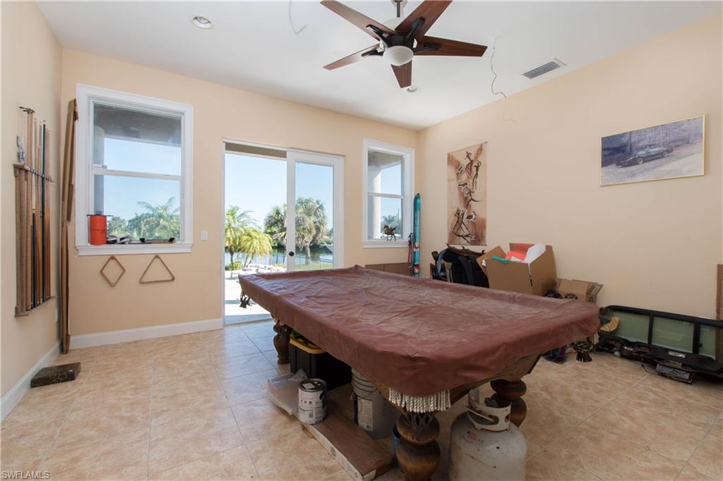 FORT MYERS SHORES - Residential