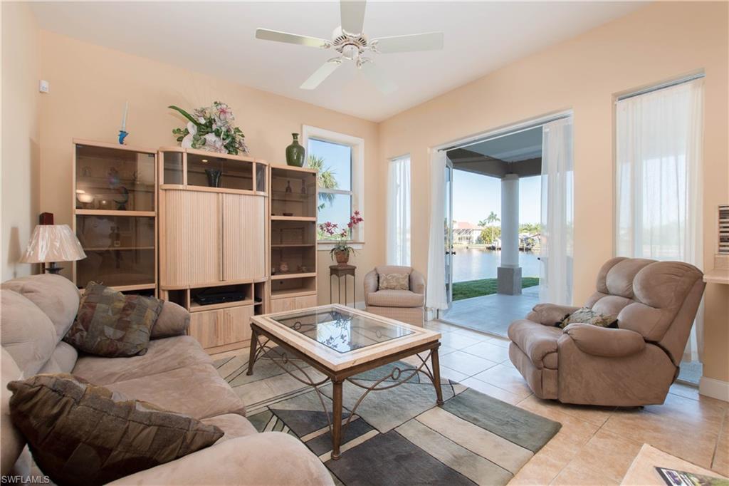 FORT MYERS SHORES - Residential