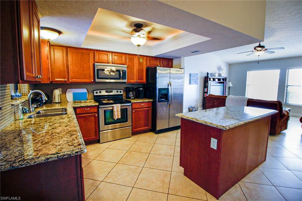 CAPE CORAL - Residential Lease