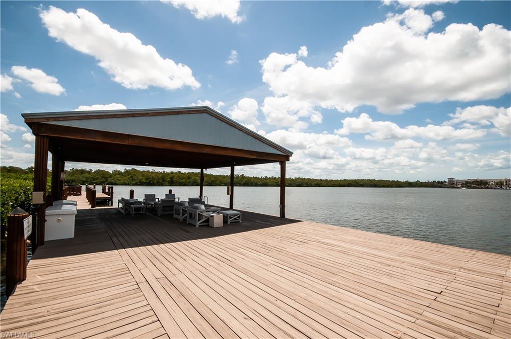 MANGROVE BAY - Residential