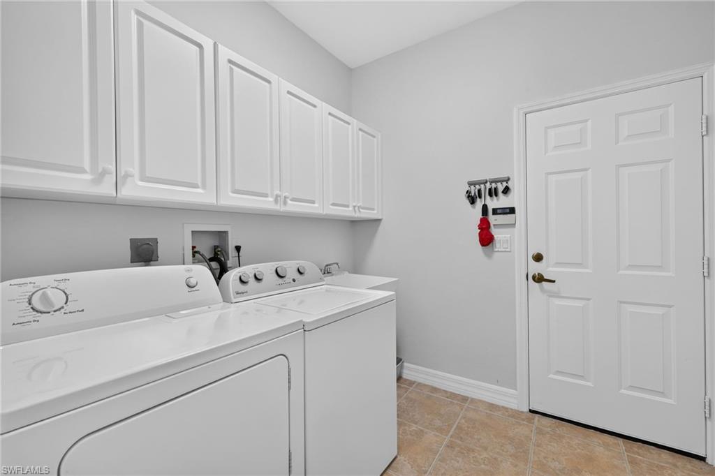 SIR MICHAELS PLACE - Residential