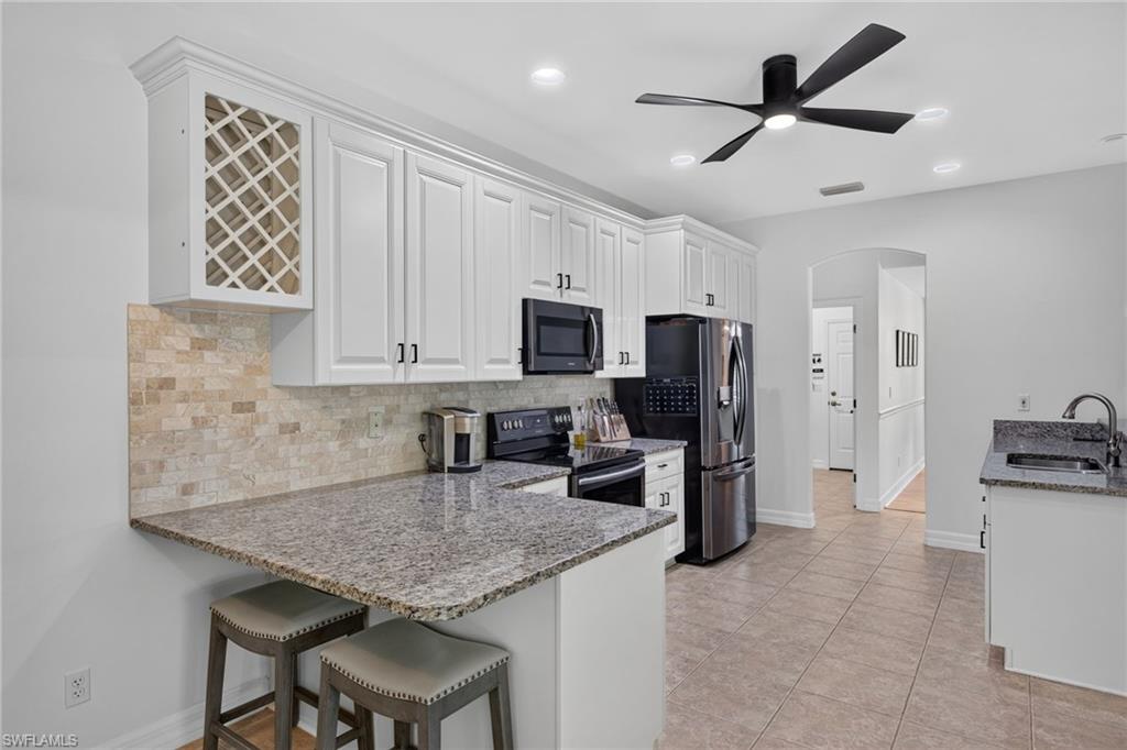 SIR MICHAELS PLACE - Residential