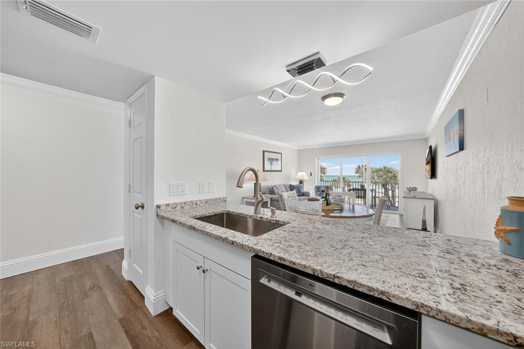 BEACH VILLAS CONDO - Residential