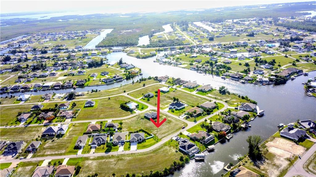CAPE CORAL - Land