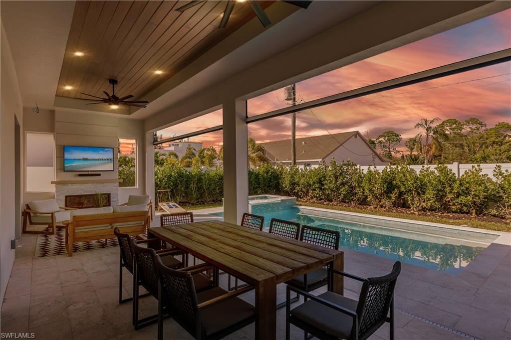 NAPLES PARK - Residential