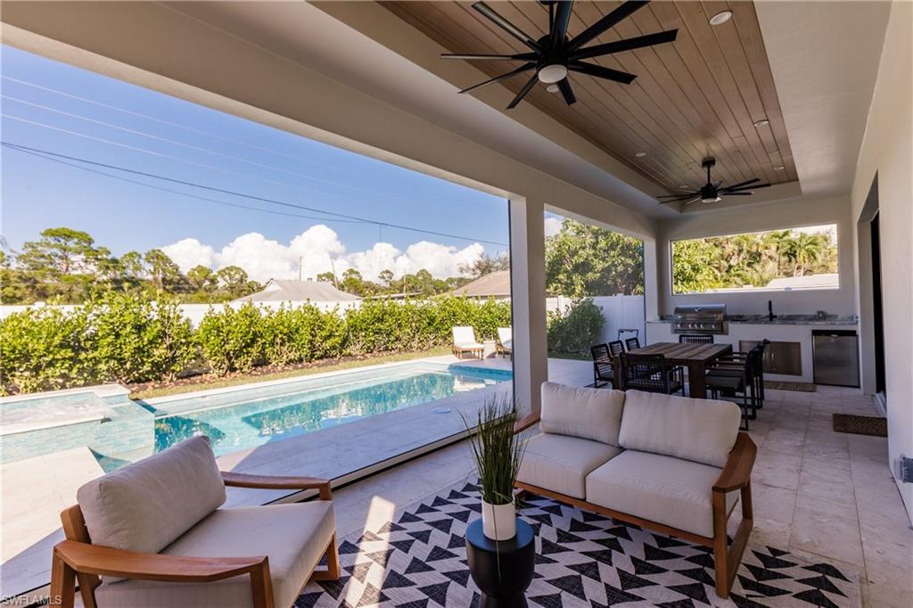 NAPLES PARK - Residential