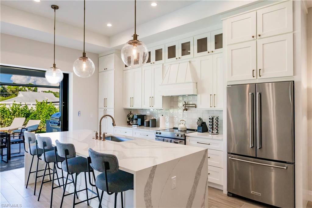 NAPLES PARK - Residential