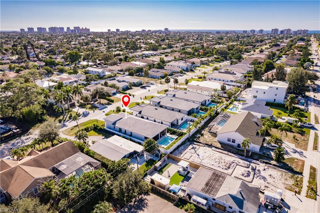 NAPLES PARK - Residential