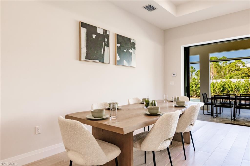 NAPLES PARK - Residential