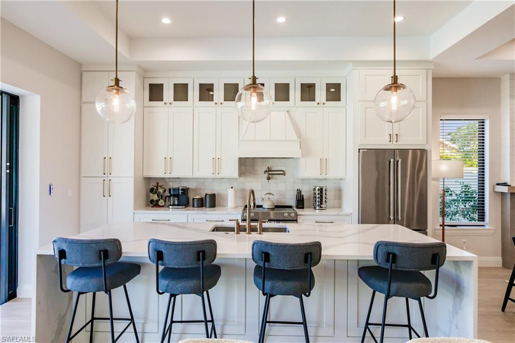 NAPLES PARK - Residential