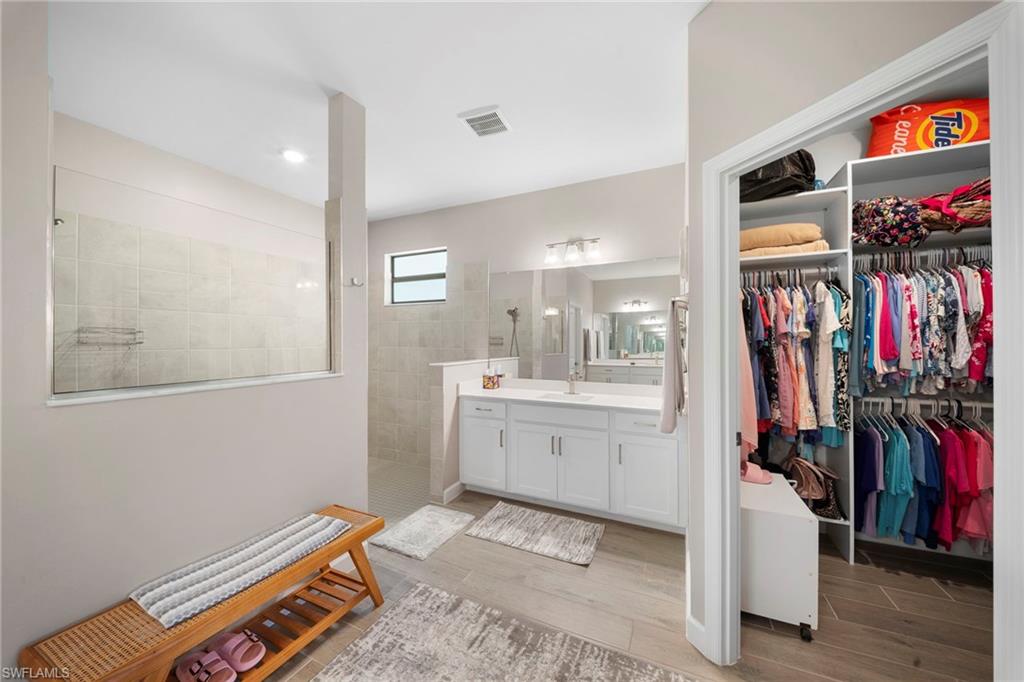 TIMBER CREEK - Residential