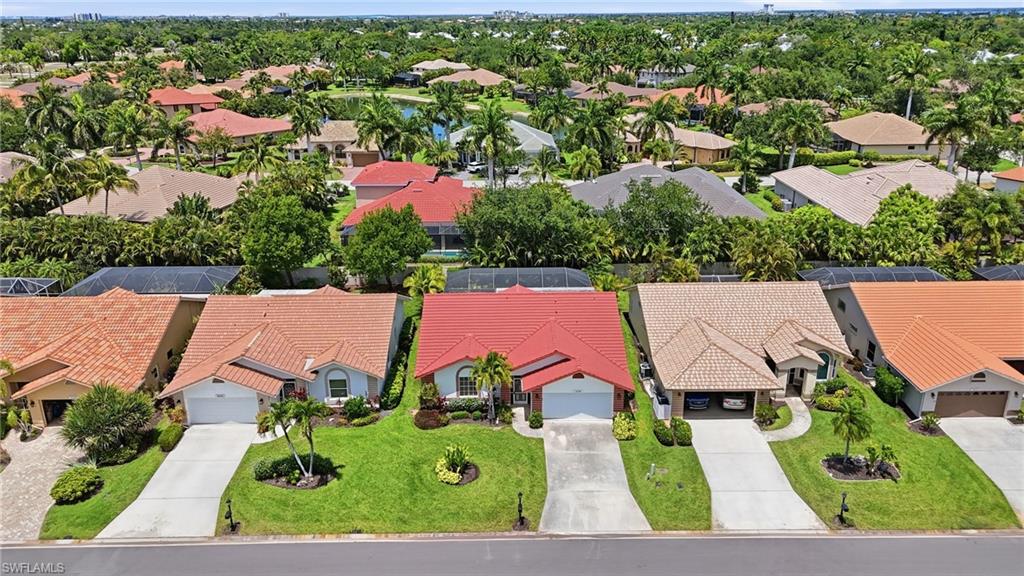 KELLY GREENS - Residential