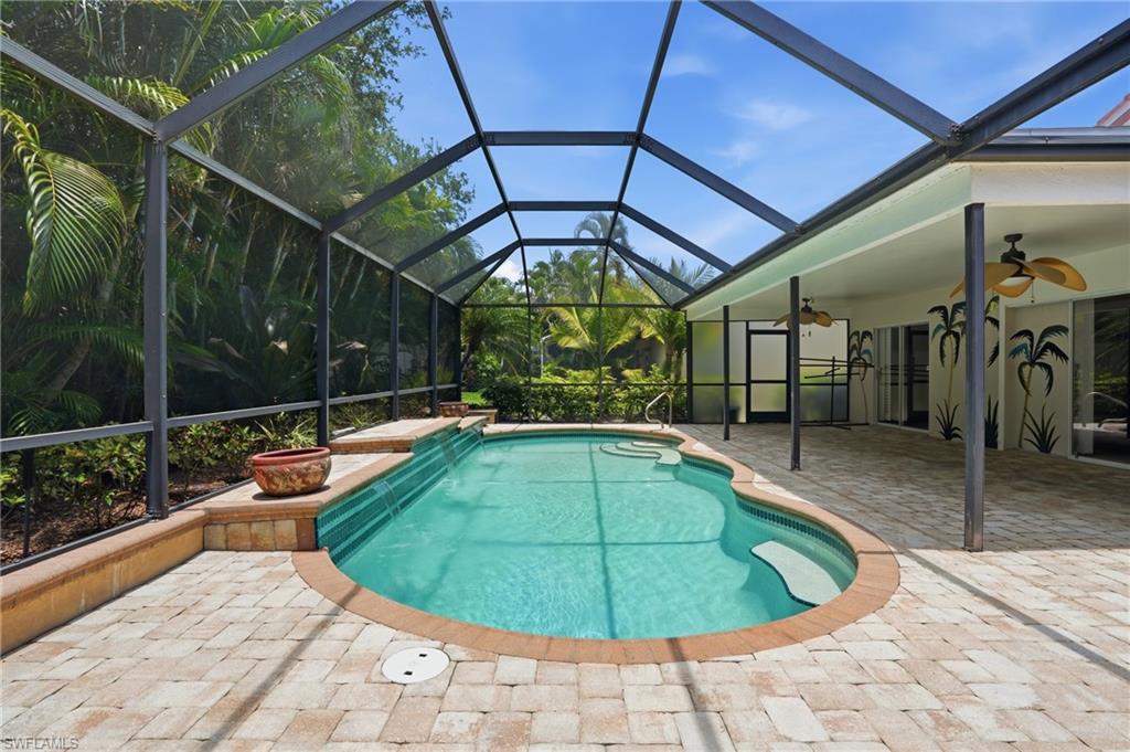 KELLY GREENS - Residential