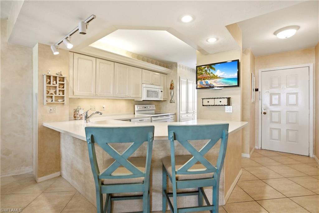 GRAND BAY AT MARCO BEACH - Residential
