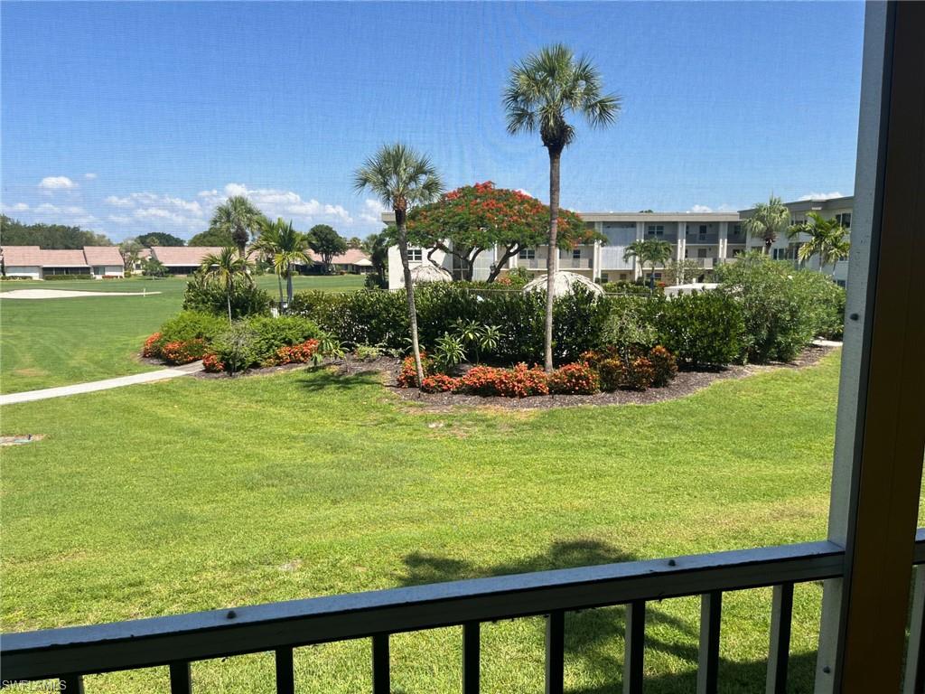 SEVEN LAKES - Residential