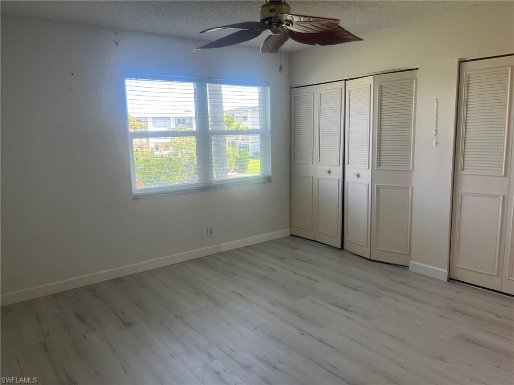 SEVEN LAKES - Residential