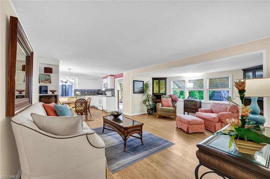 RIVIERA COLONY - Residential