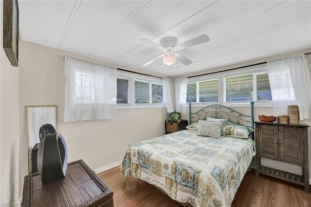 RIVIERA COLONY - Residential