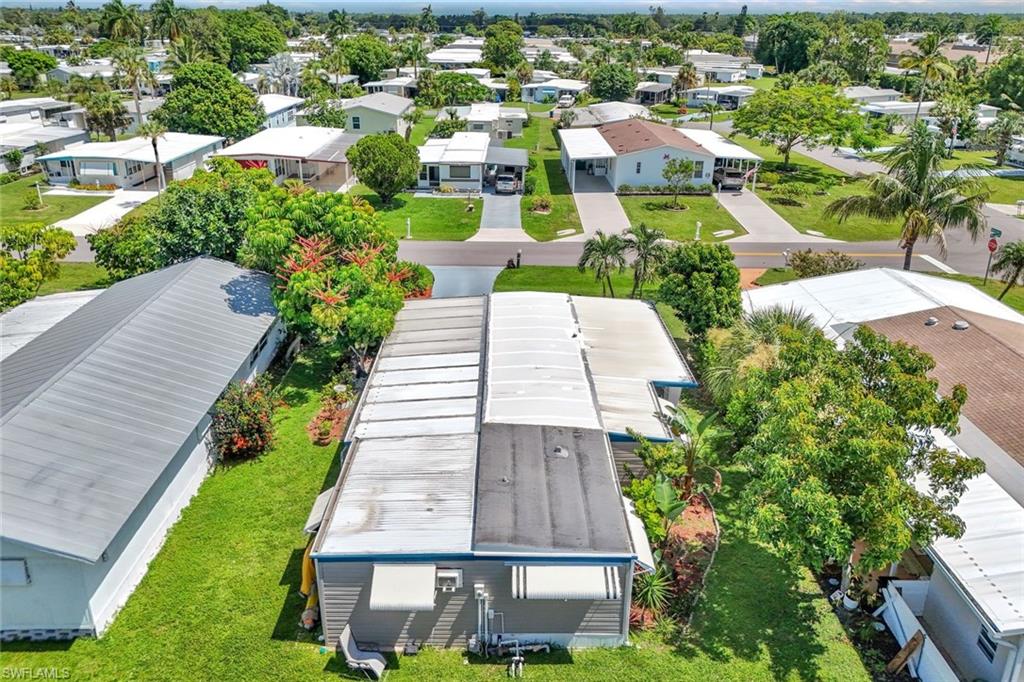 RIVIERA COLONY - Residential