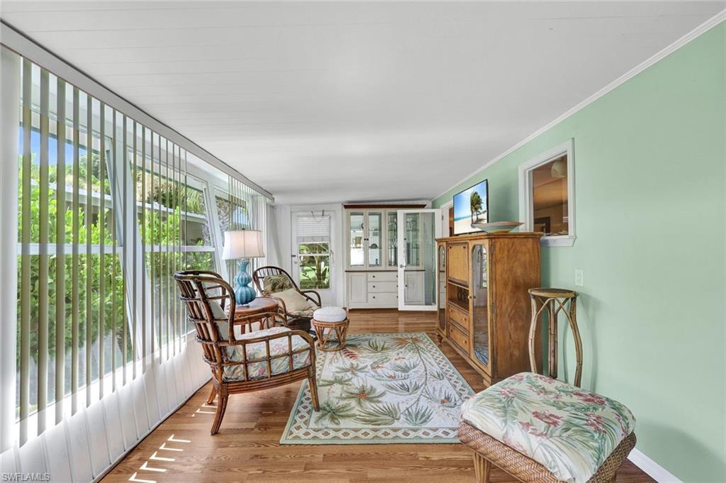 RIVIERA COLONY - Residential