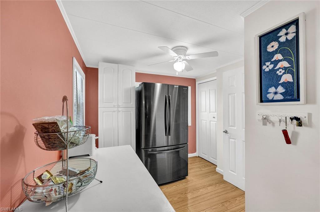 RIVIERA COLONY - Residential