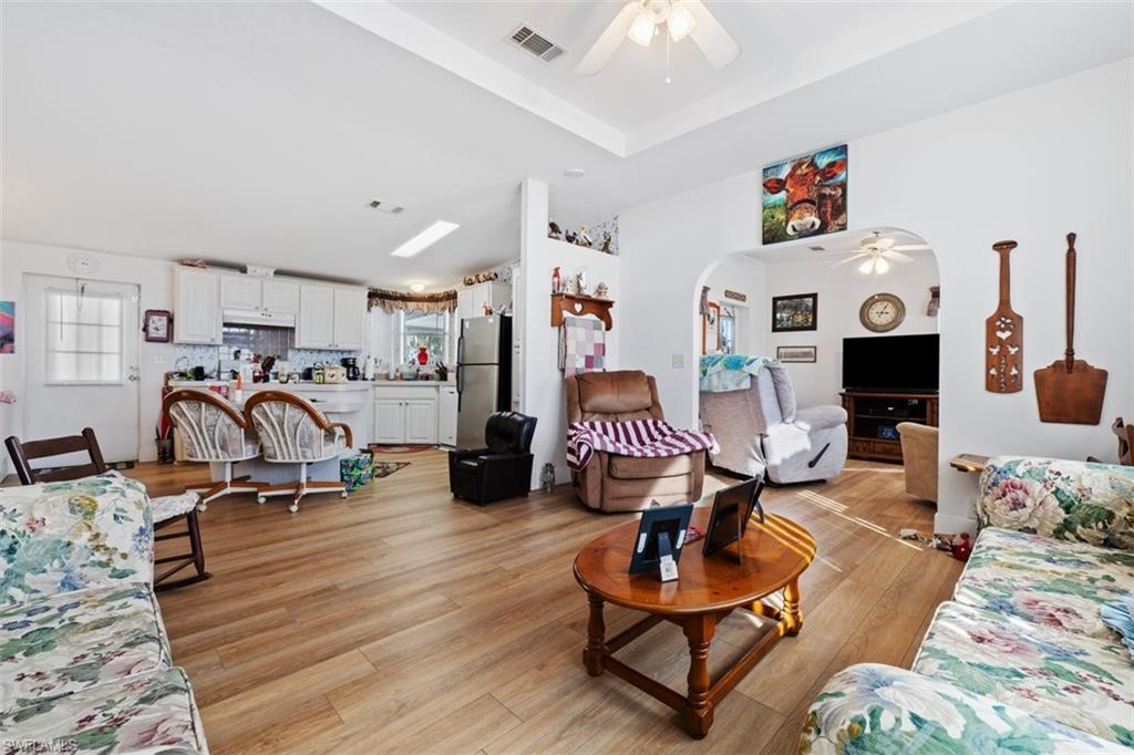 MOORE HAVEN - Residential