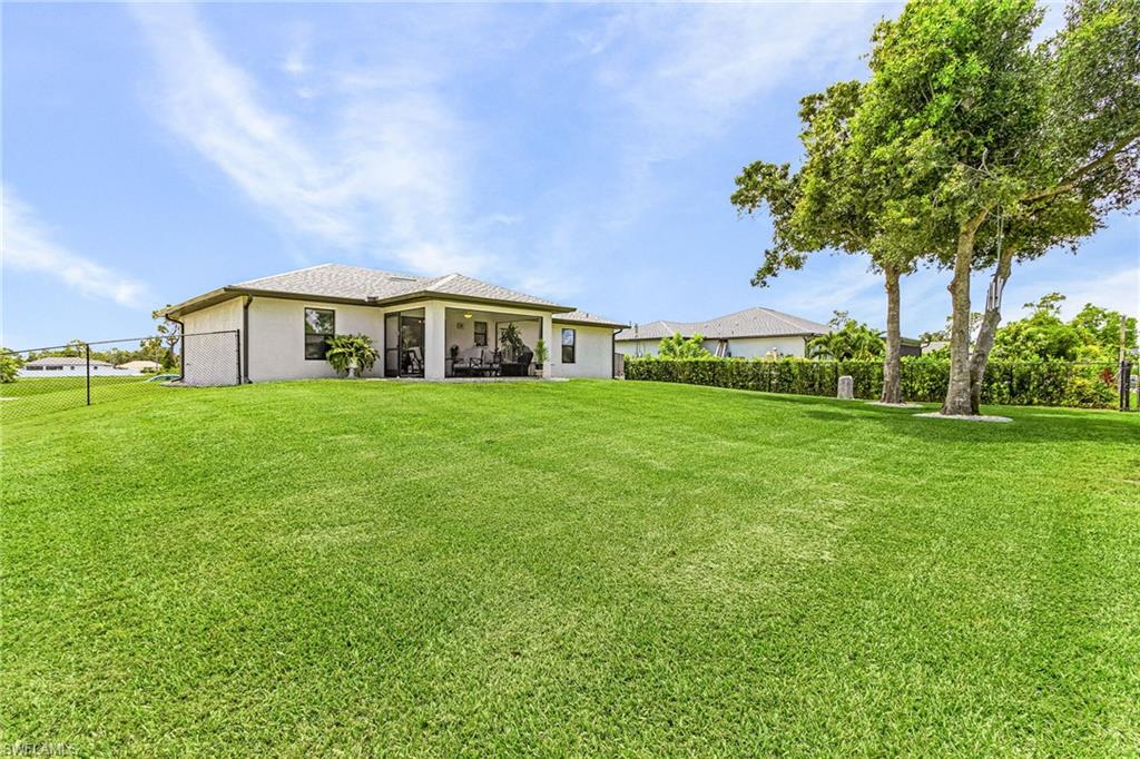CAPE CORAL - Residential