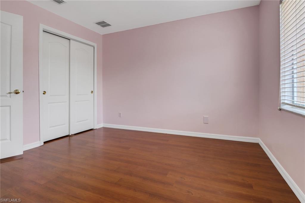 LAUREL LAKES - Residential Lease