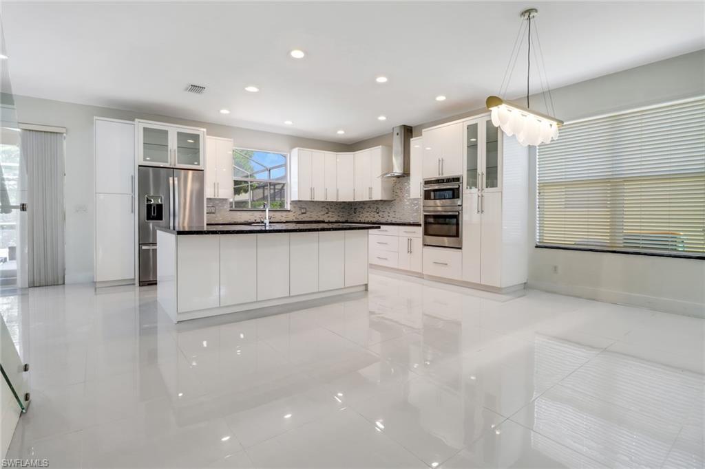 LAUREL LAKES - Residential Lease
