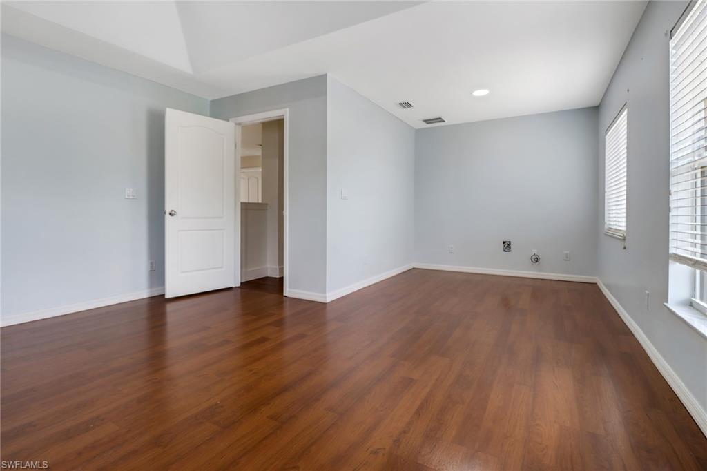 LAUREL LAKES - Residential Lease