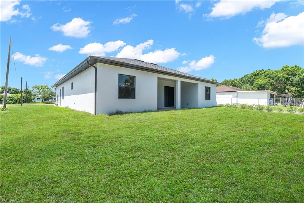 GOLDEN GATE ESTATES - Residential