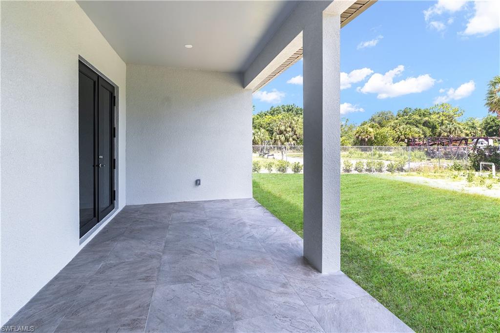 GOLDEN GATE ESTATES - Residential