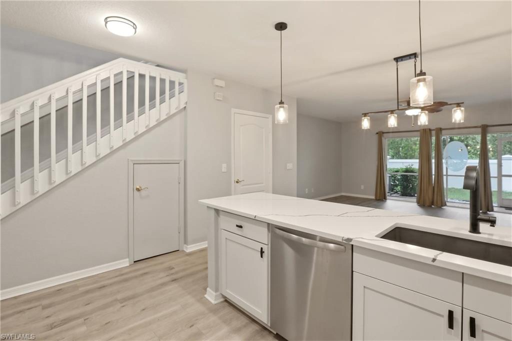 OLYMPIA POINTE - Residential