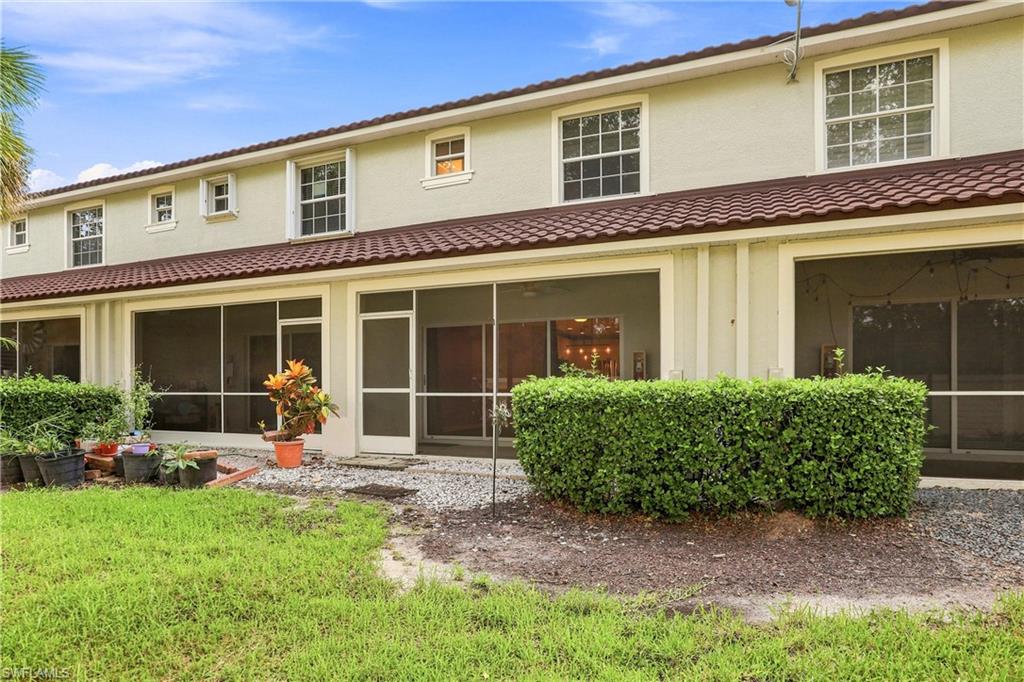 OLYMPIA POINTE - Residential