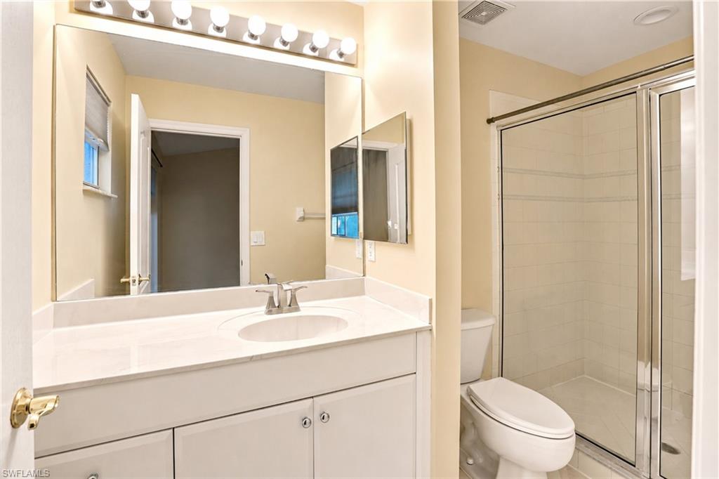 OLYMPIA POINTE - Residential