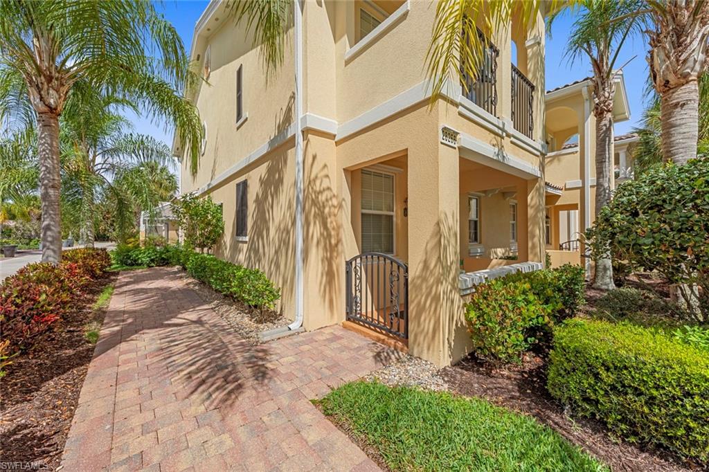 VILLAGE WALK OF BONITA SPRINGS - Residential